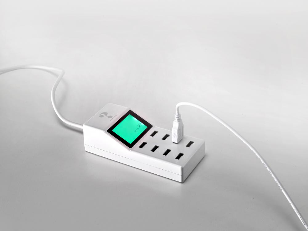 8-Port USB Charger